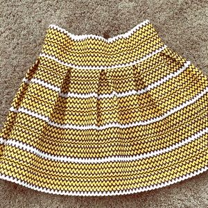 Pleated babydoll skirt with stretch and zipper